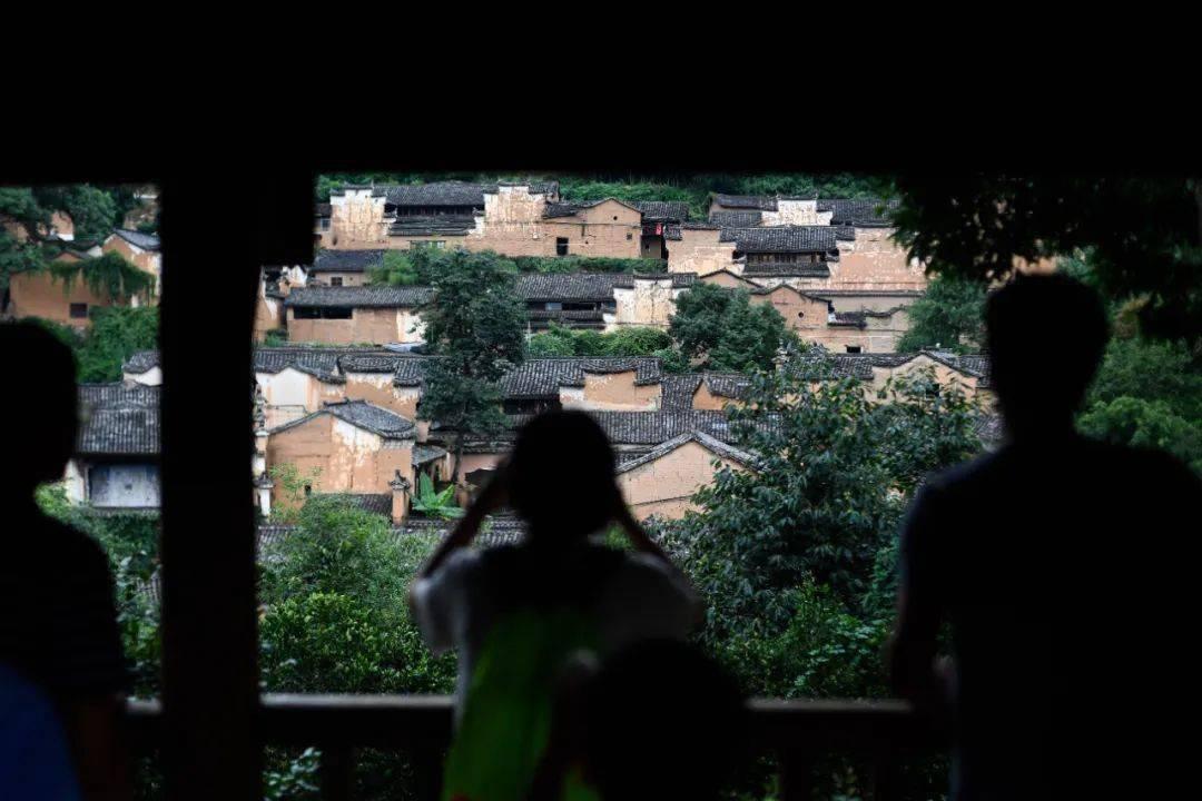 礼乐中华 盛世霓裳 ——淮北市杜集区高岳街道汉服走秀教学培训