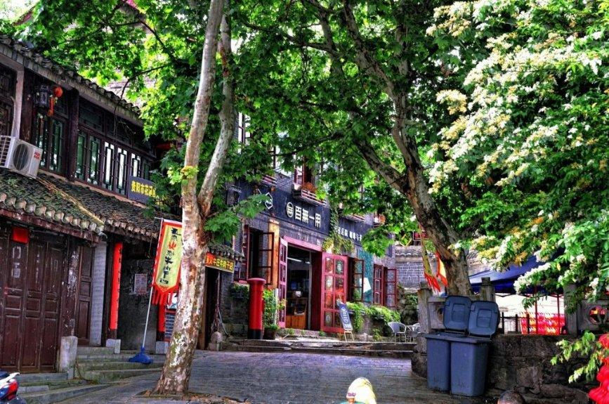 11年前感动中国的春运母亲，究竟是如何找到的？游戏画面